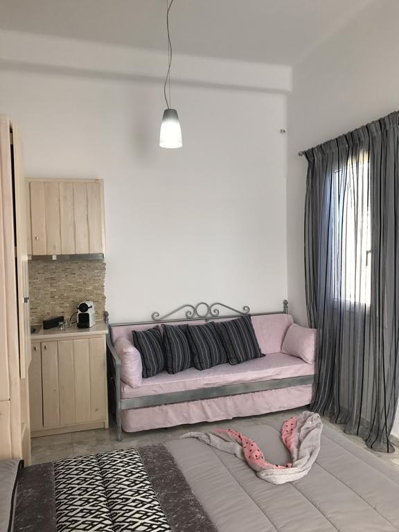 Starlight Luxury Studios Mykonos Town エクステリア 写真